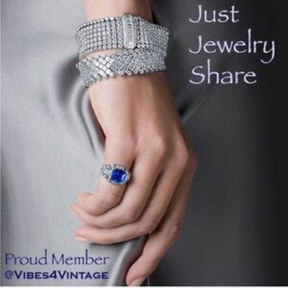 JUST JEWELRY SHARE GROUP - Picture 2 of 6
